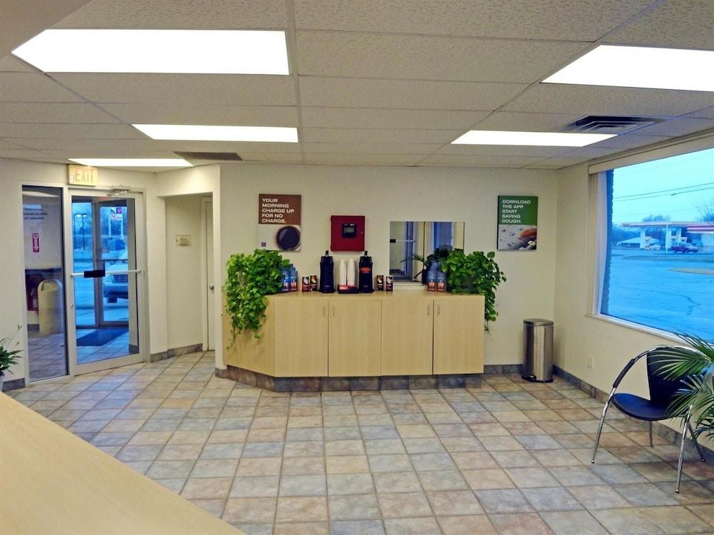 Days Inn By Wyndham Indianapolis South Εξωτερικό φωτογραφία