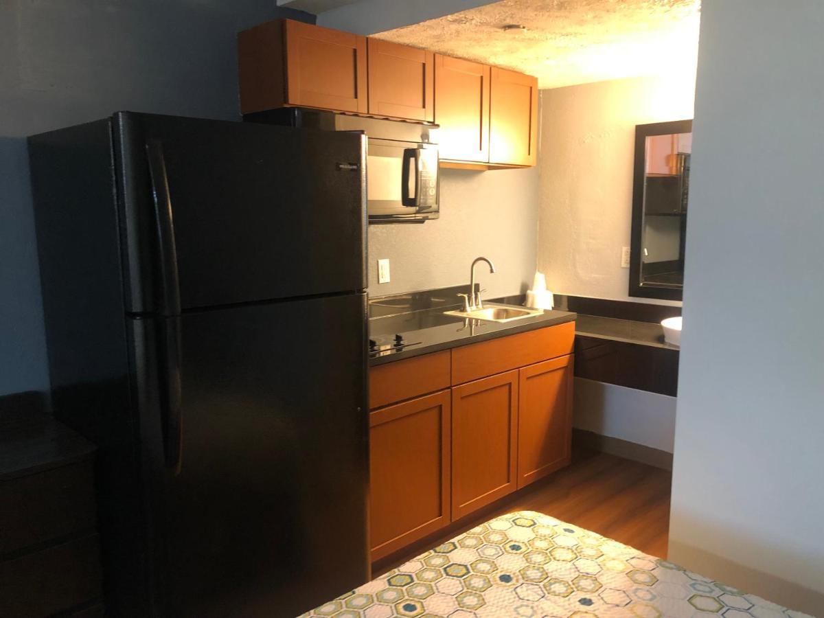 Days Inn By Wyndham Indianapolis South Εξωτερικό φωτογραφία