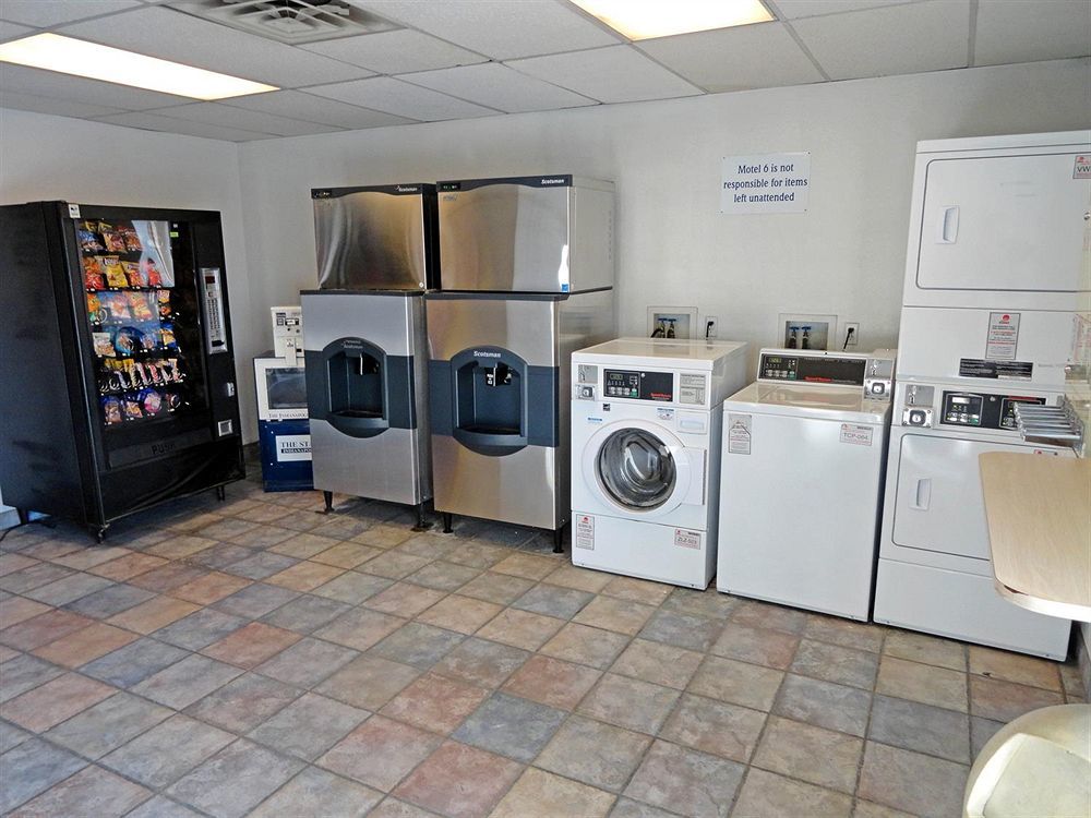 Days Inn By Wyndham Indianapolis South Εξωτερικό φωτογραφία